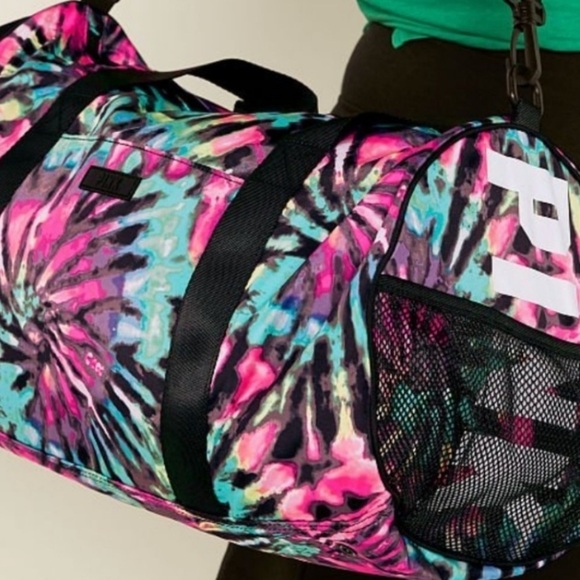 Victoria’s Secret black and tie-dye, duffel bag, shoulder strap and carry handle - Picture 3 of 10